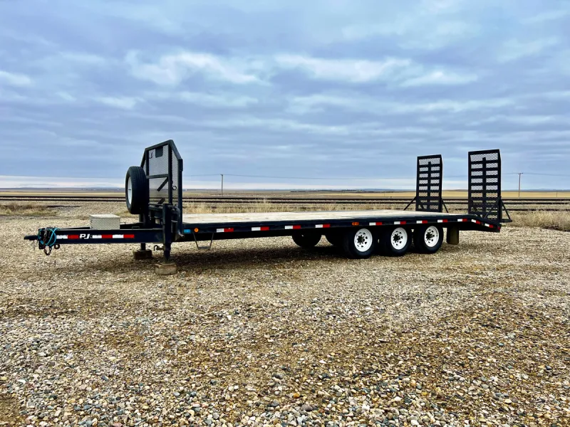 Equipment trailers Equipment trailers